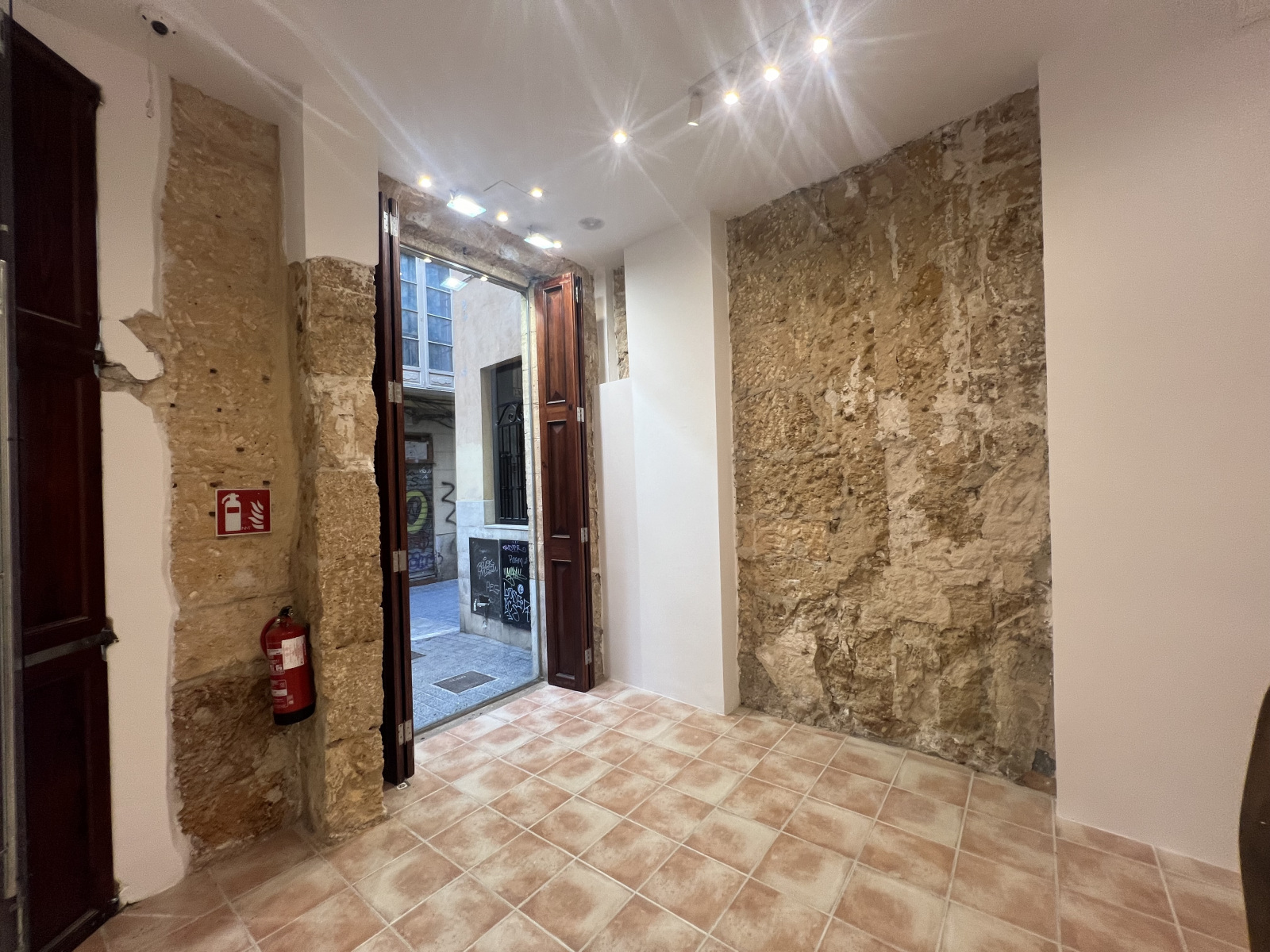 Showroom
